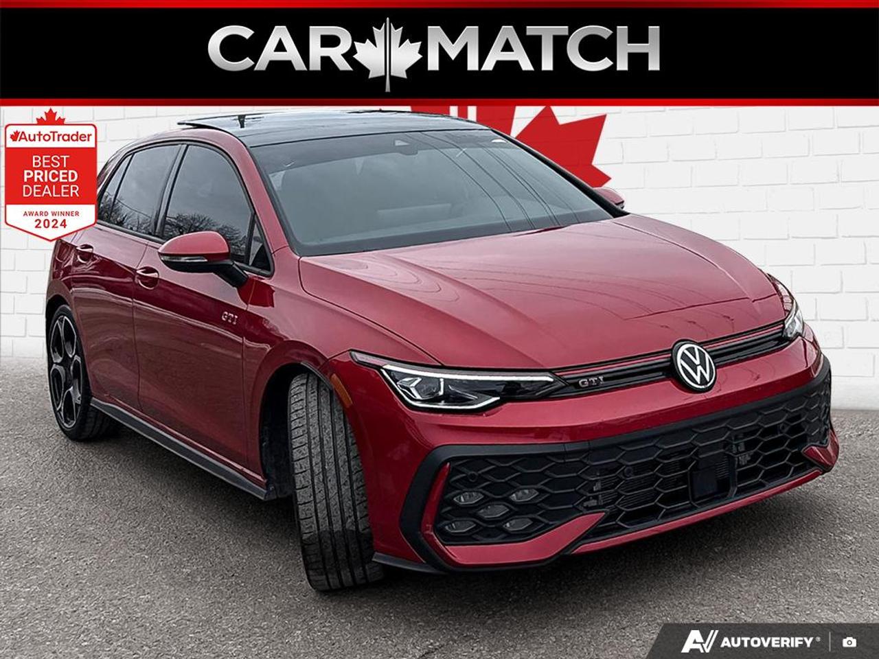 2025 Volkswagen Golf GTI / NO ACCIDENTS / NAV / LEATHER / 360 SENSORS Photo