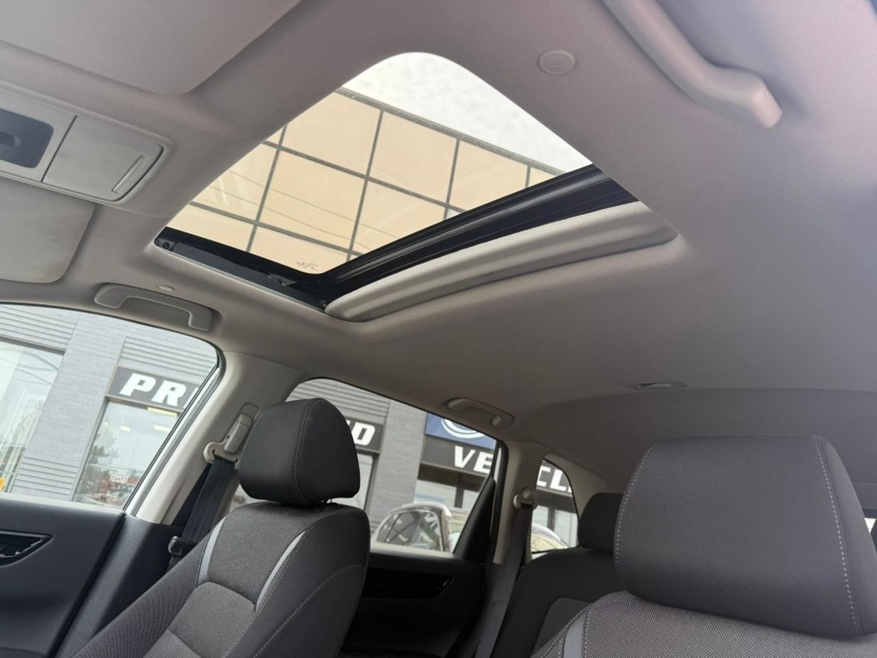 2023 Honda CR-V SPORT/ AWD/ SUNROOF/ CARPLAY/ REAR CAM - Photo #16