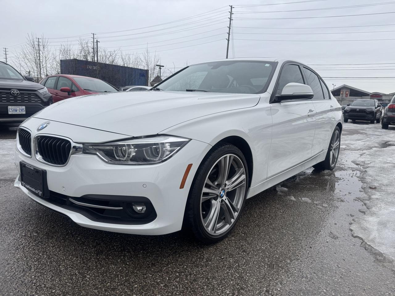 2016 BMW 3 Series 328i xDrive - Photo #1