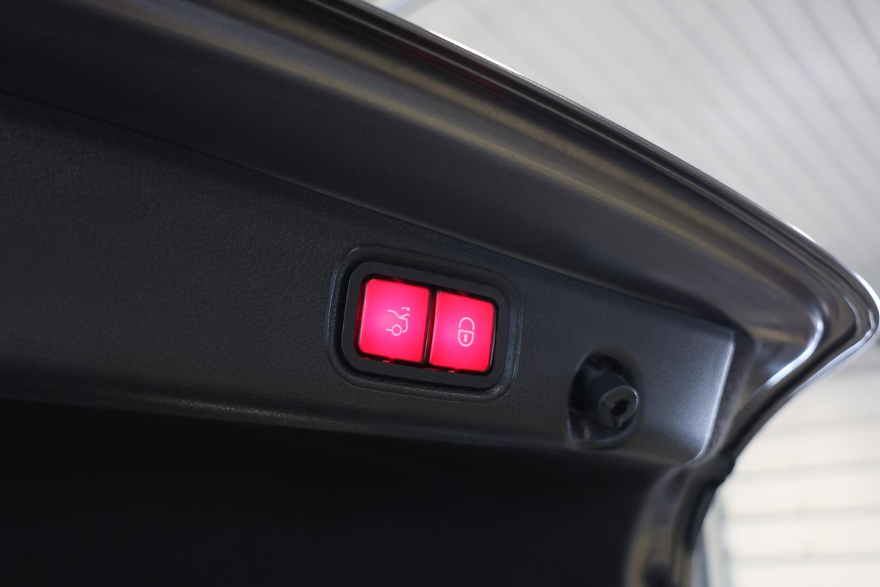 2019 Mercedes-Benz E-Class AMG E53 - DESIGNO|HEADSUP|BURMESTER|BLINDSPOT Photo