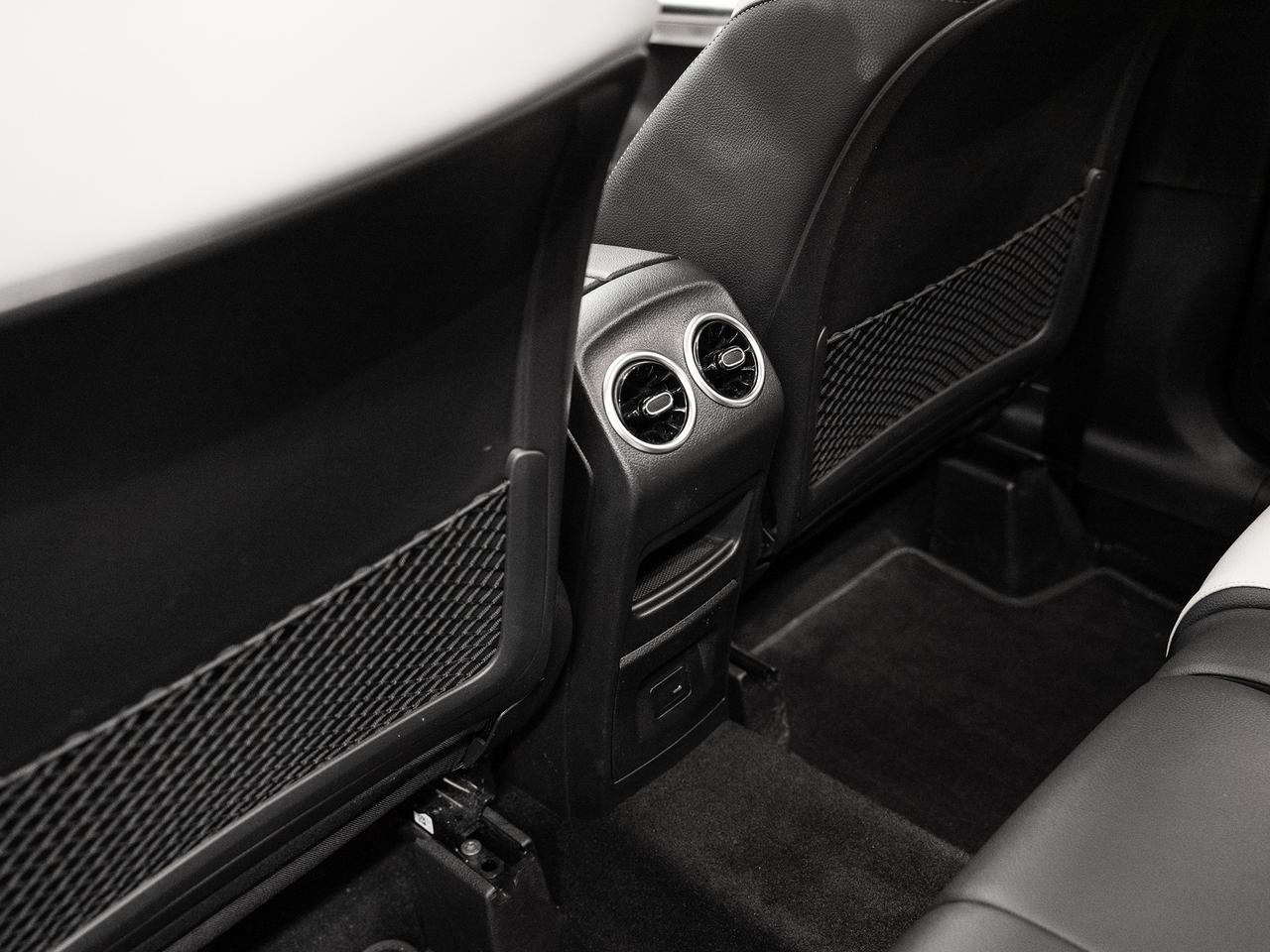 2022 Mercedes-Benz GLA 250 4MATIC | AMG Pkg | Nav | Leather | Sunroof