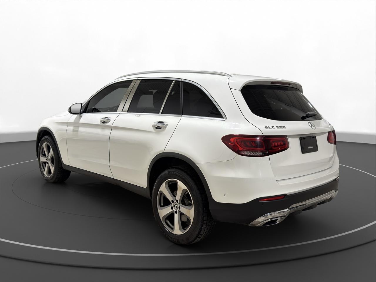 2022 Mercedes-Benz GLC 300 GLC 300 Photo