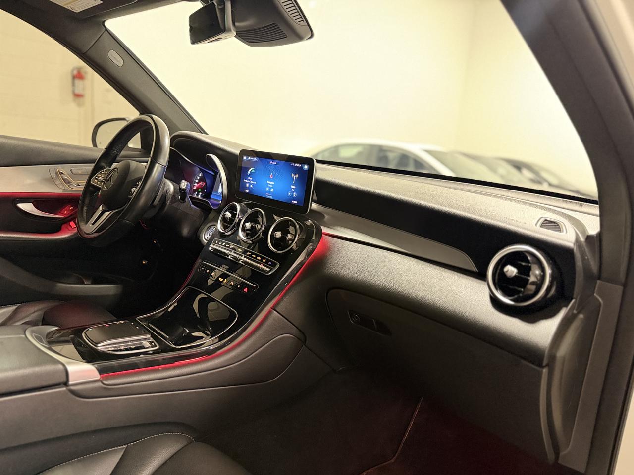 2022 Mercedes-Benz GLC 300 GLC 300 Photo