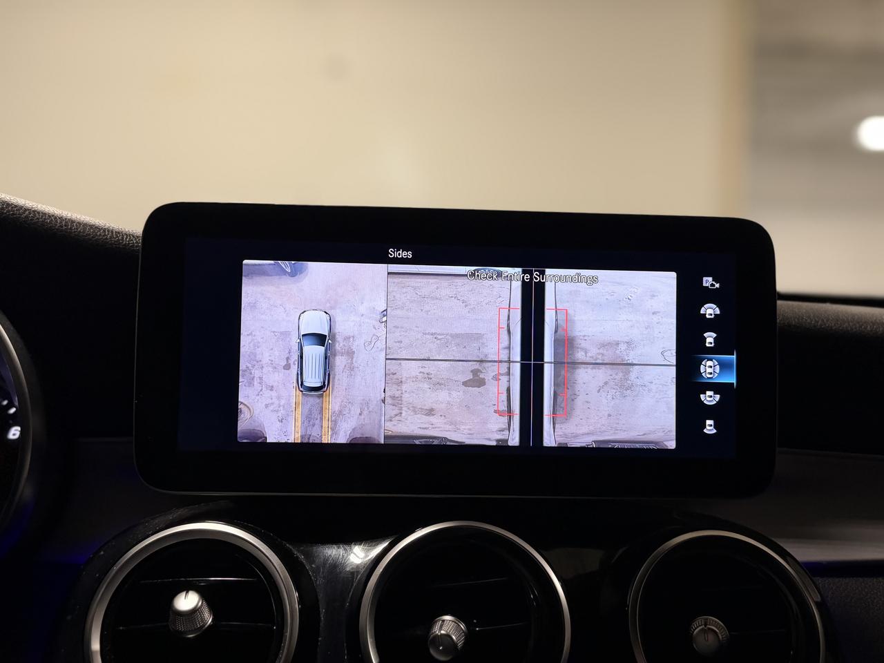 2022 Mercedes-Benz GLC 300 GLC 300 Photo