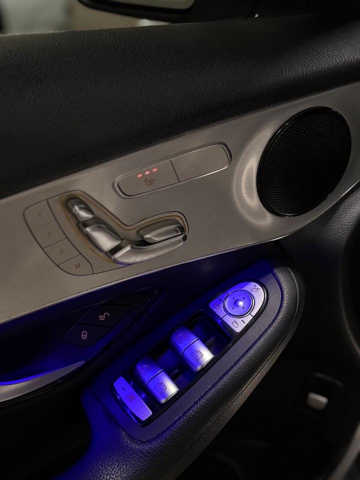 2022 Mercedes-Benz GLC 300 GLC 300 Photo