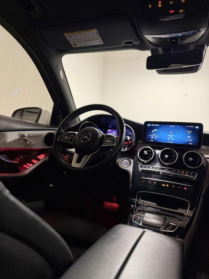 2022 Mercedes-Benz GLC 300 GLC 300 Photo