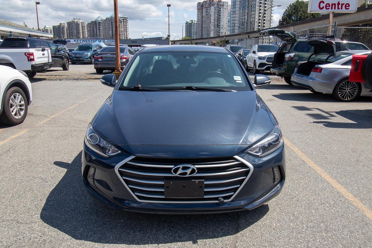 2017 Hyundai Elantra GL Photo2