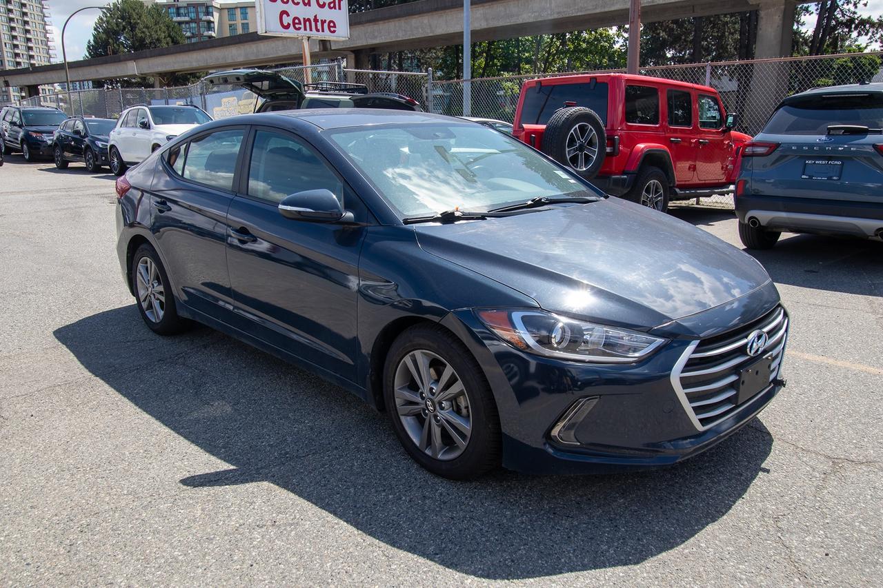 2017 Hyundai Elantra GL Photo3