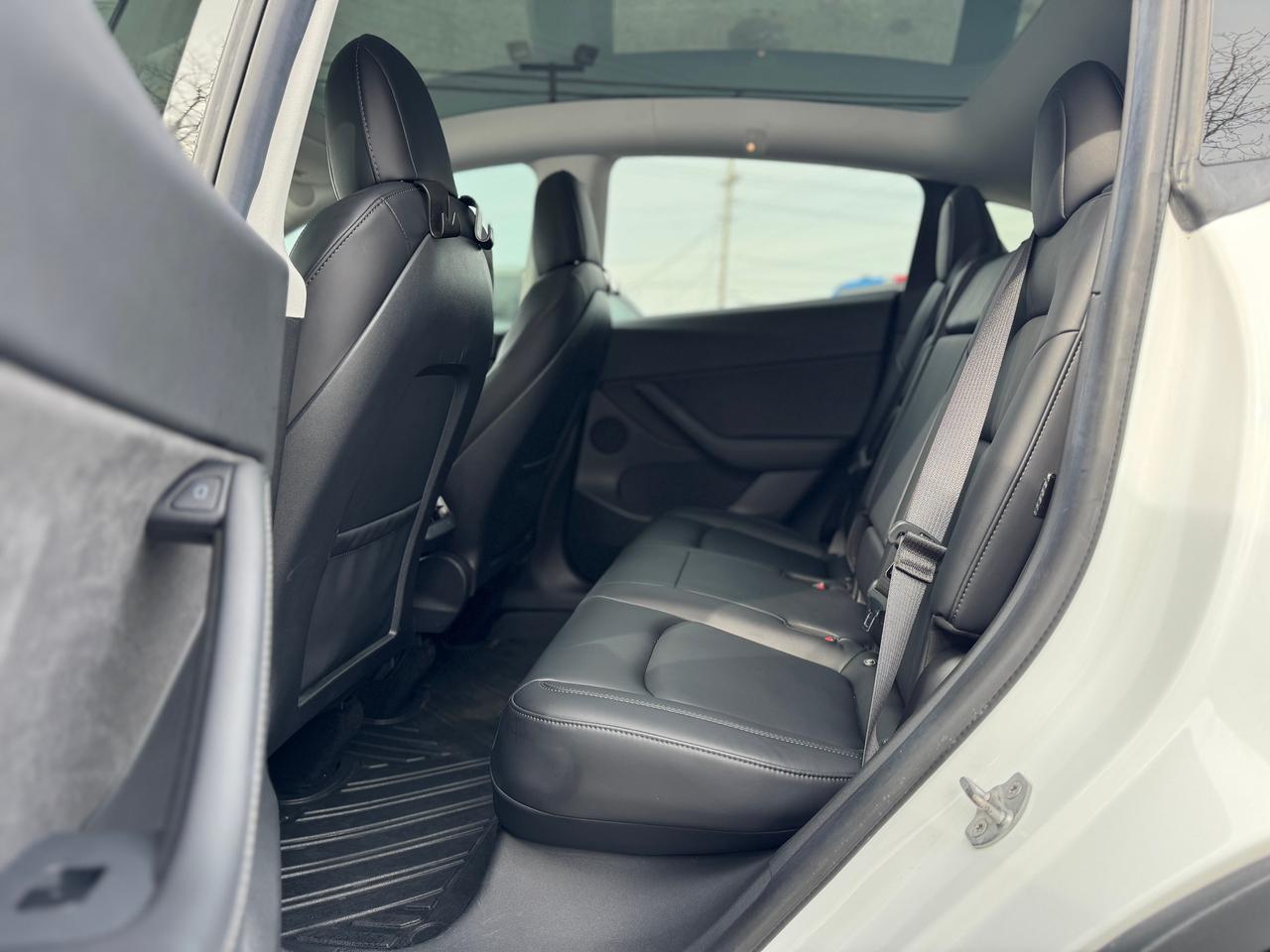 2021 Tesla Model Y Long Range Dual Motor AWD ONE OWNER | CLEAN CARFAX Photo