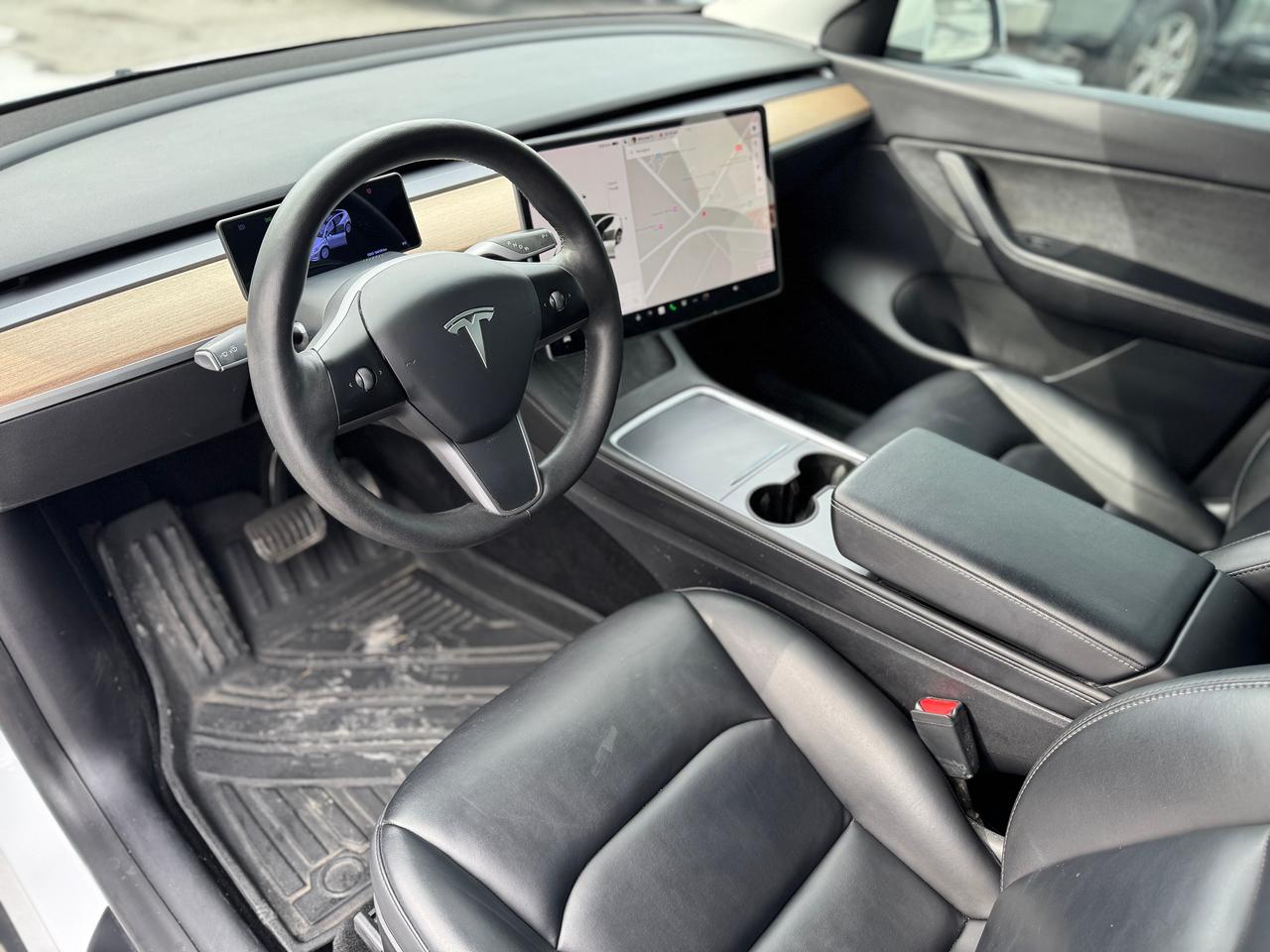 2021 Tesla Model Y Long Range Dual Motor AWD ONE OWNER | CLEAN CARFAX Photo