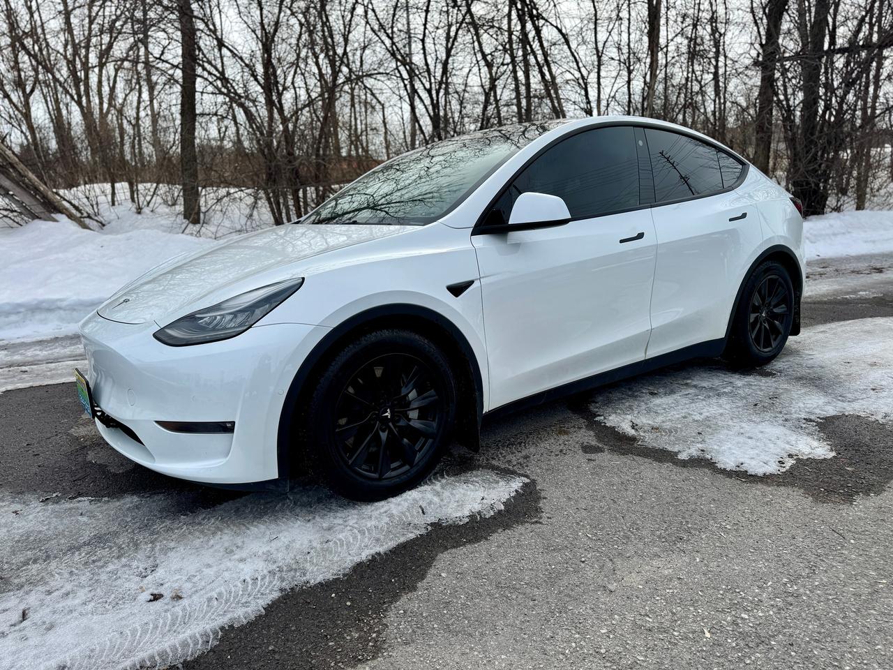 2021 Tesla Model Y Long Range Dual Motor AWD ONE OWNER | CLEAN CARFAX Photo