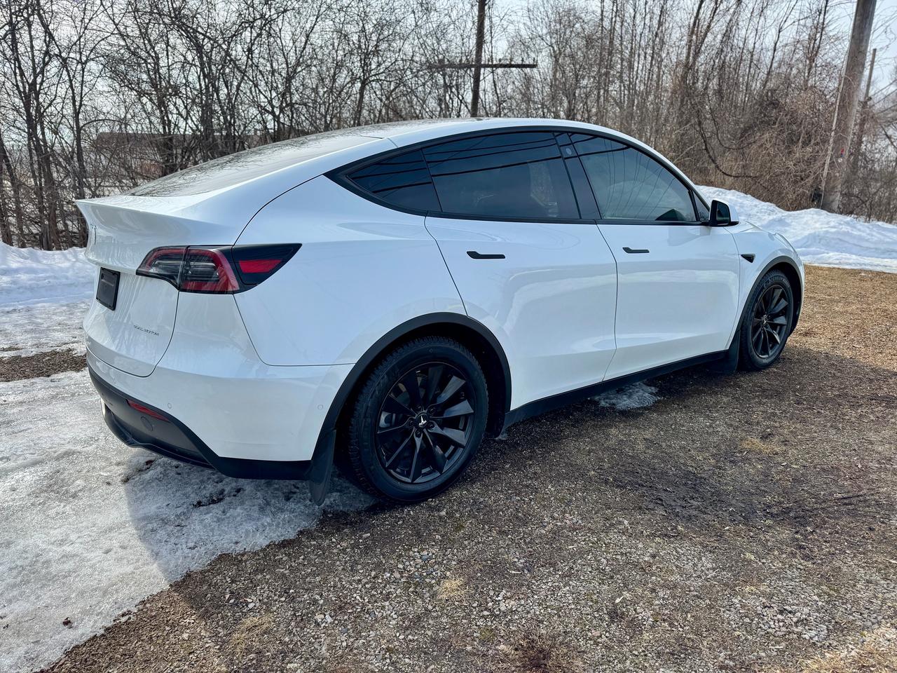 2021 Tesla Model Y Long Range Dual Motor AWD ONE OWNER | CLEAN CARFAX Photo