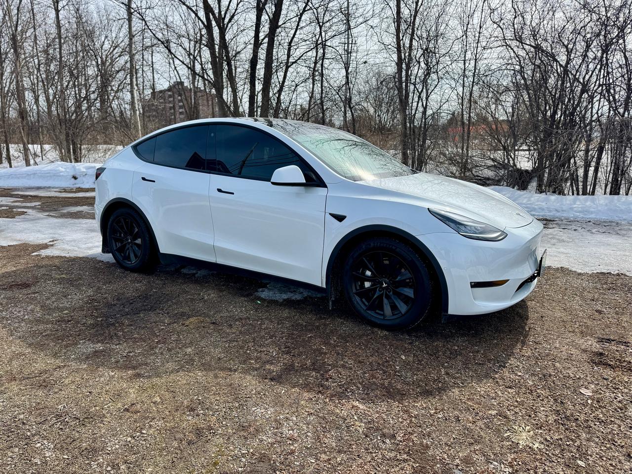 2021 Tesla Model Y Long Range Dual Motor AWD ONE OWNER | CLEAN CARFAX Photo4