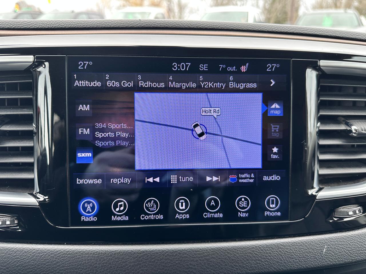 2017 Chrysler Pacifica Touring-L Plus Heated Leather 3Row NAV Bluetooth Photo