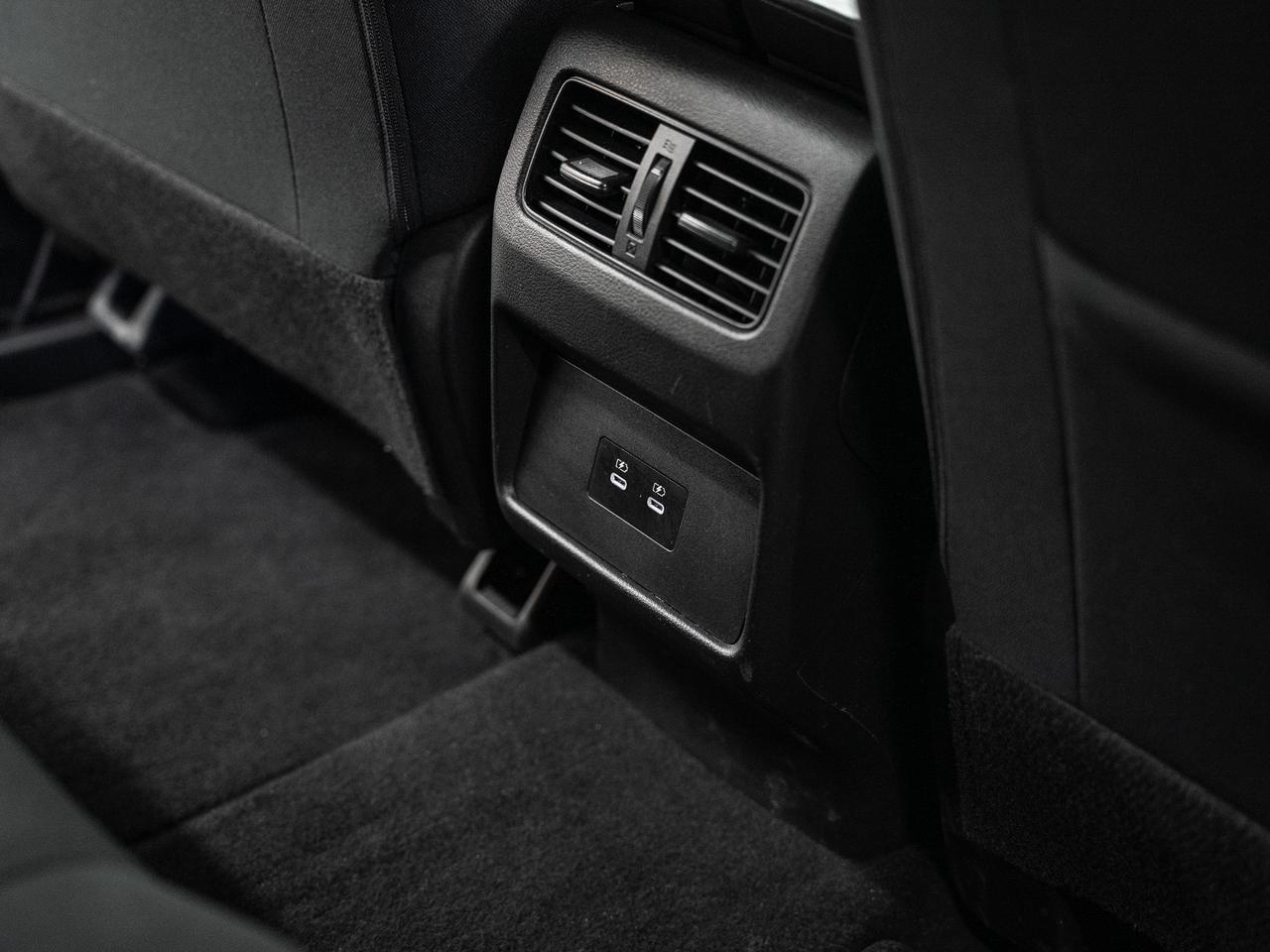 2024 Nissan Rogue SV Moonroof AWD | Sunroof | ACC | BSM | CarPlay Photo