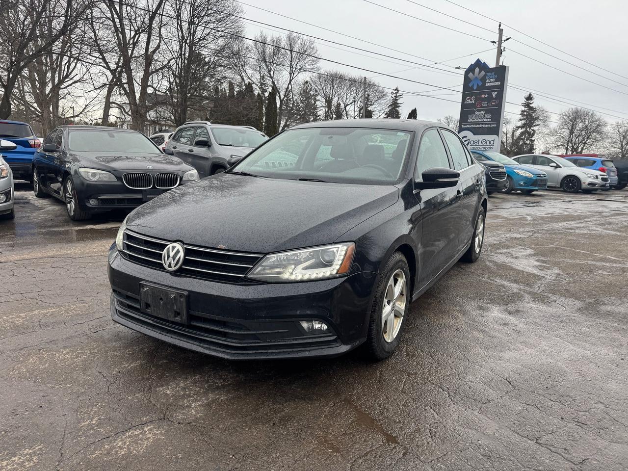 2015 Volkswagen Jetta 4dr 1.8 TSI Auto Highline - Photo #3