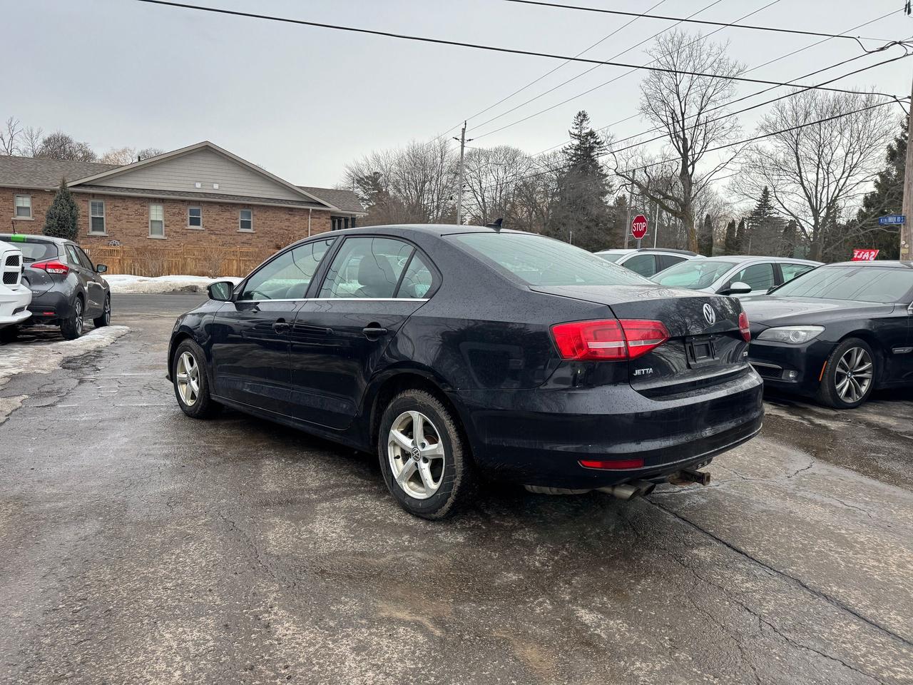 2015 Volkswagen Jetta 4dr 1.8 TSI Auto Highline - Photo #5