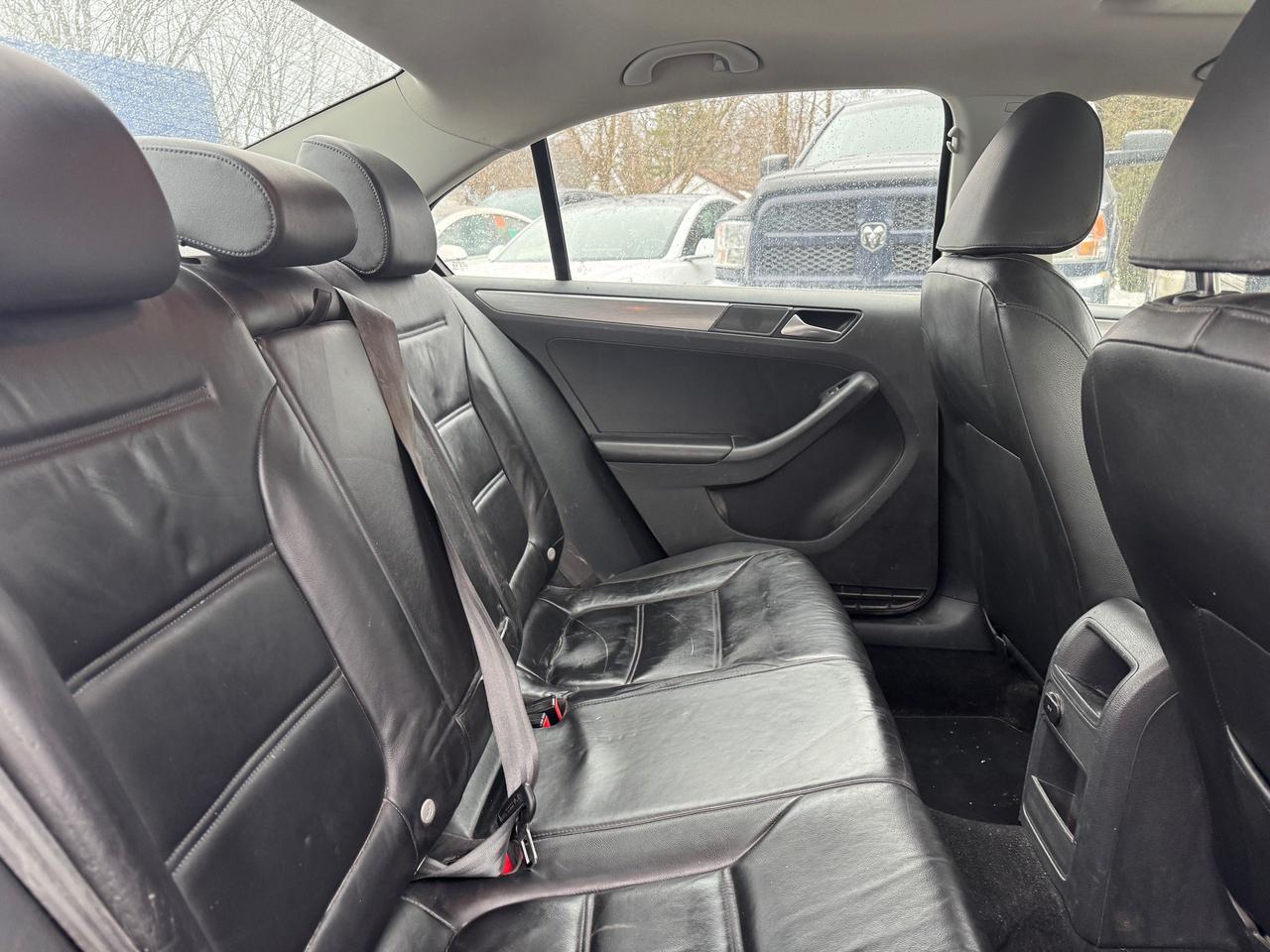 2015 Volkswagen Jetta 4dr 1.8 TSI Auto Highline - Photo #10