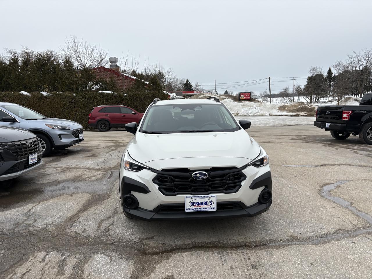 2024 Subaru Crosstrek Convenience - Like New! Photo