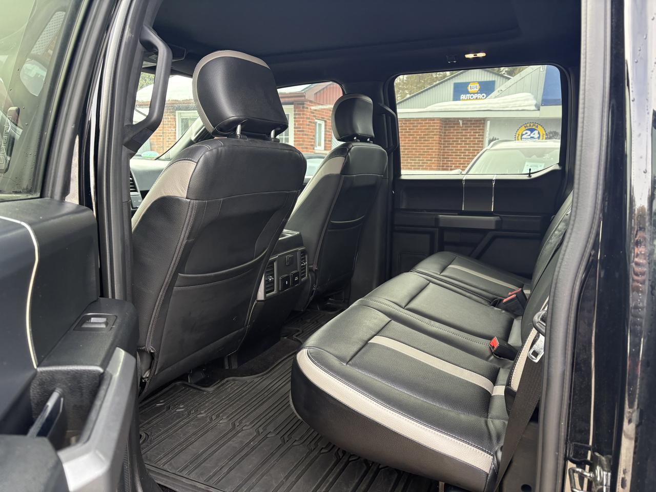 2018 Ford F-150 XLT Sport - Leather, Sunroof, Nav, 5L - Like New! Photo