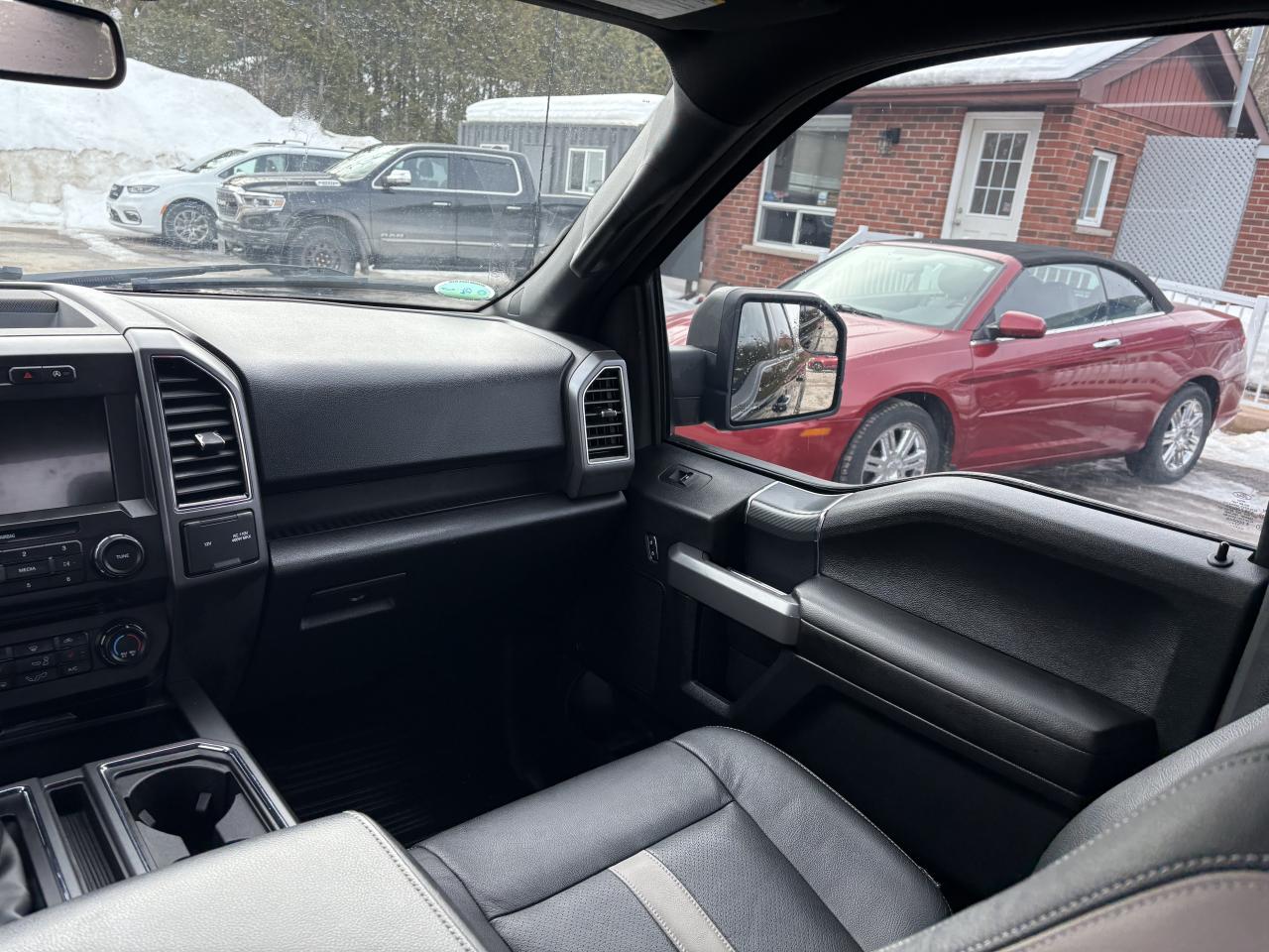 2018 Ford F-150 XLT Sport - Leather, Sunroof, Nav, 5L - Like New! Photo