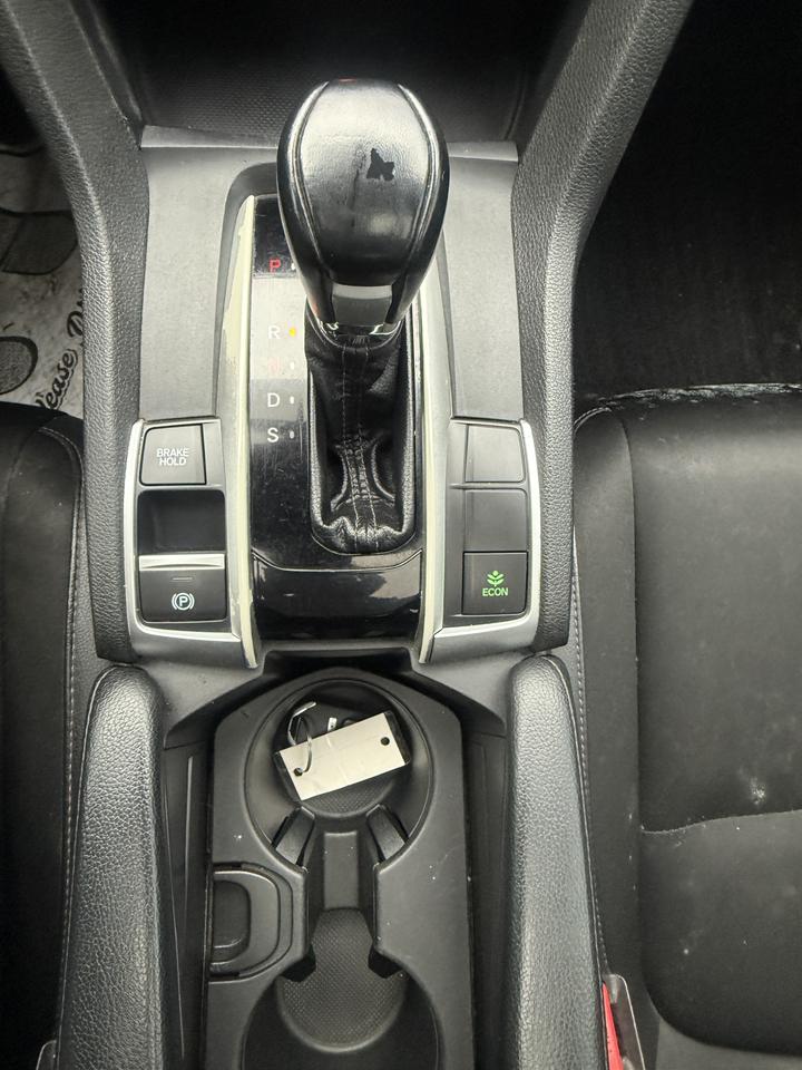 2020 Honda Civic Sport Photo