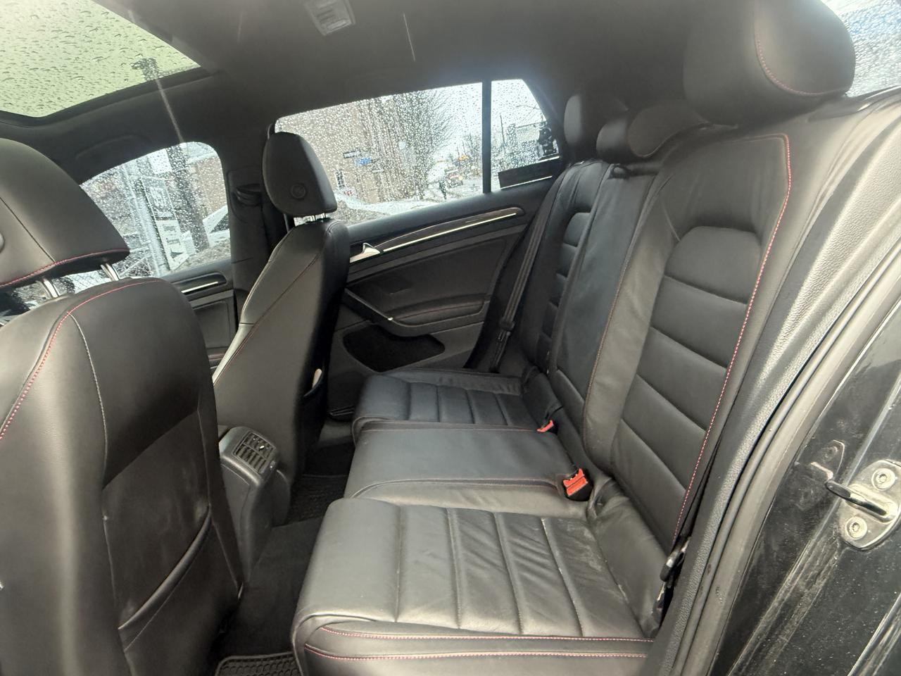 2017 Volkswagen GTI AUTOBAHN Photo