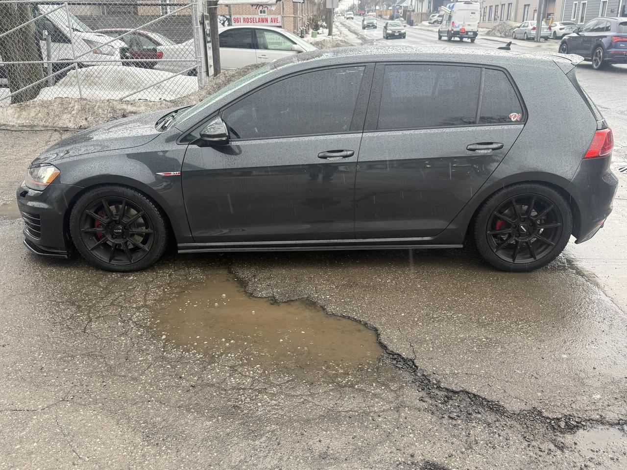 2017 Volkswagen GTI AUTOBAHN Photo