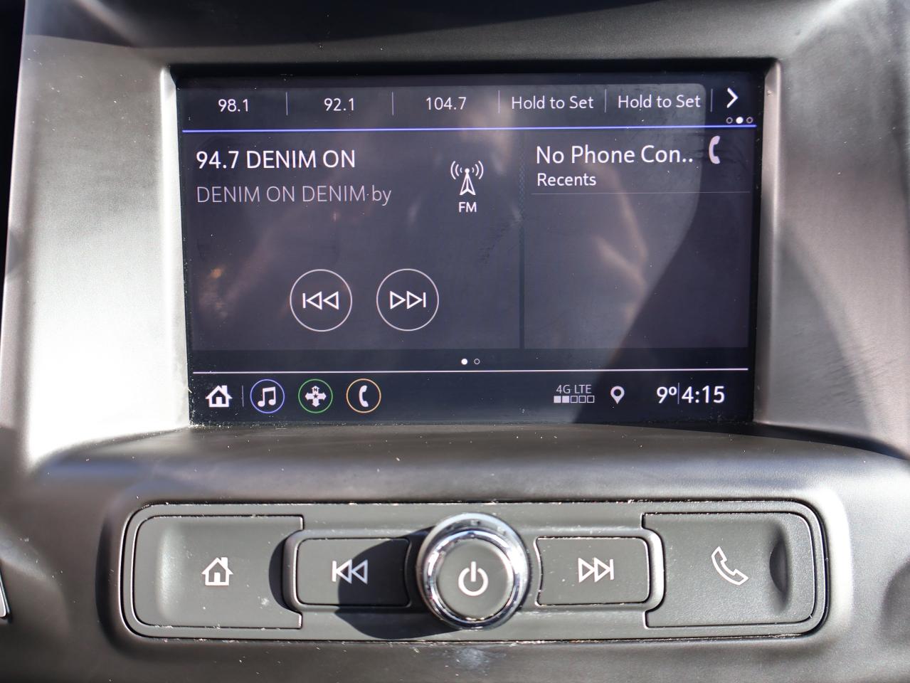 2021 GMC Terrain SLE AWD CERTIFIED *1 OWNER*ACCIDENT FREE*GMC MAINTAIN* CAMERA BLUETOOTH HEATED SEATS CRUISE ALLOYS Photo