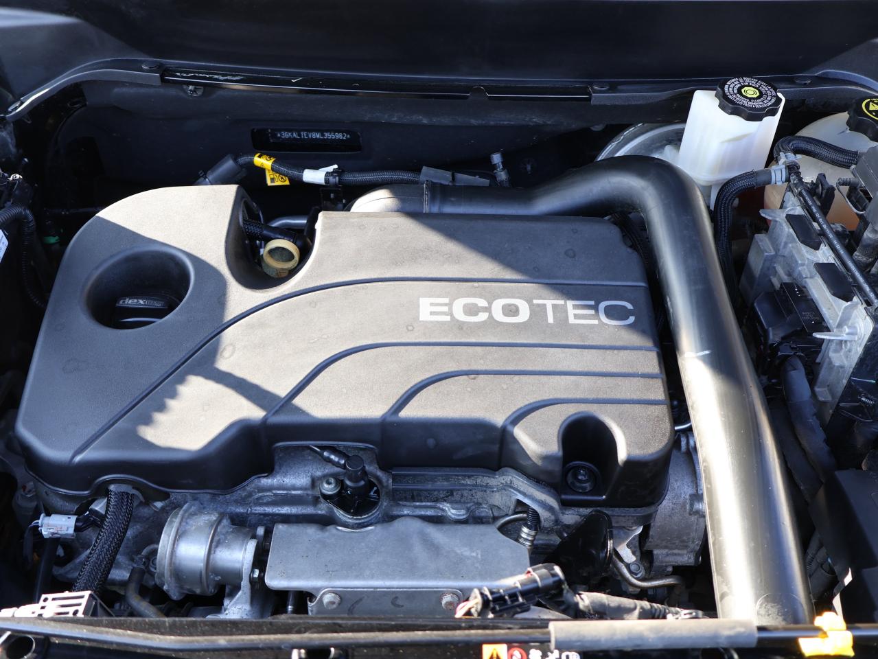 2021 GMC Terrain SLE AWD CERTIFIED *1 OWNER*ACCIDENT FREE*GMC MAINTAIN* CAMERA BLUETOOTH HEATED SEATS CRUISE ALLOYS Photo