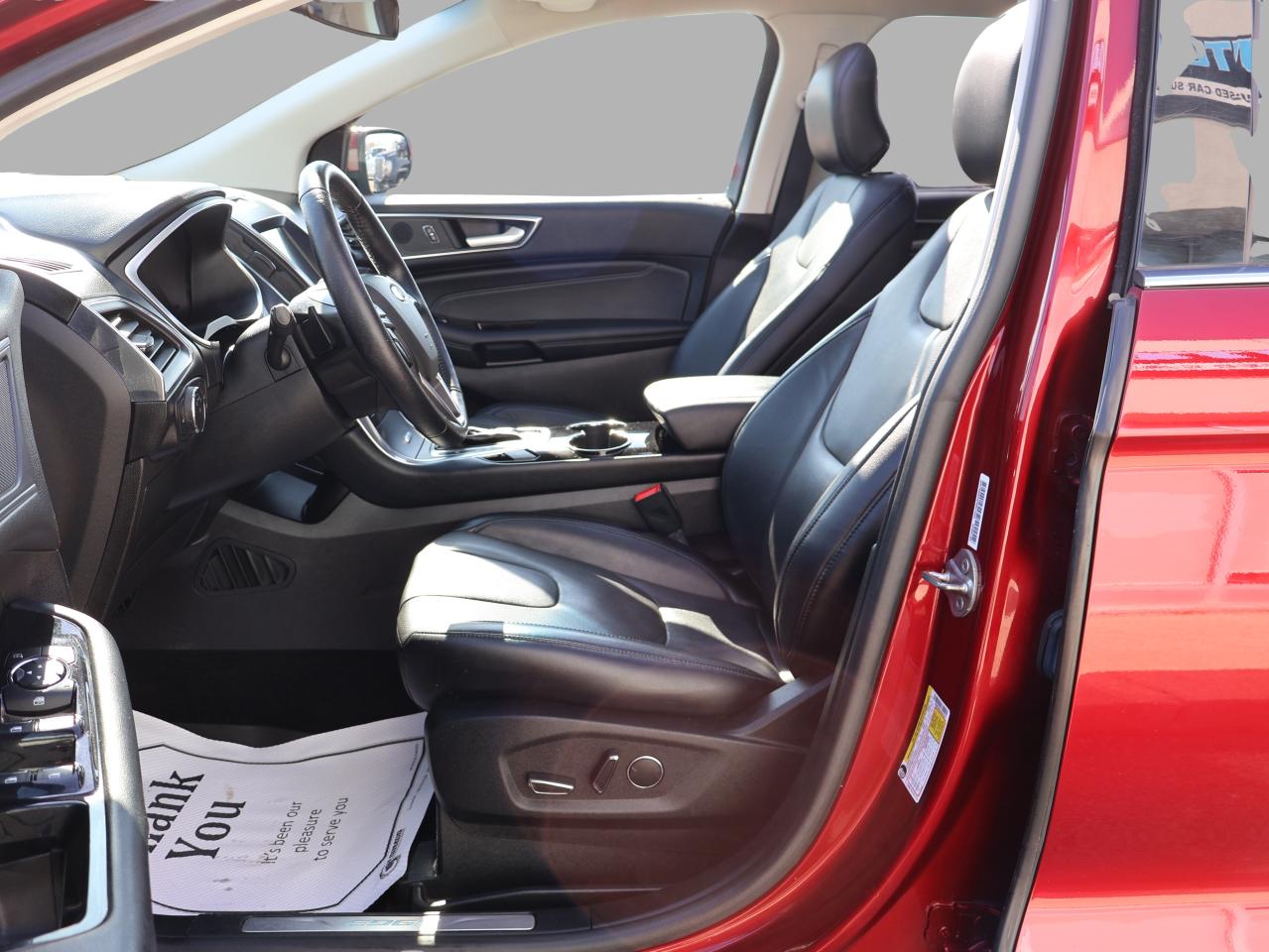 2018 Ford Edge V6 TITANIUM AWD CERTIFIED *FORD MAINTAIN* CAMERA NAV BLUETOOTH LEATHER HEATED SEATS PANO ROOF CRUISE ALLOYS Photo