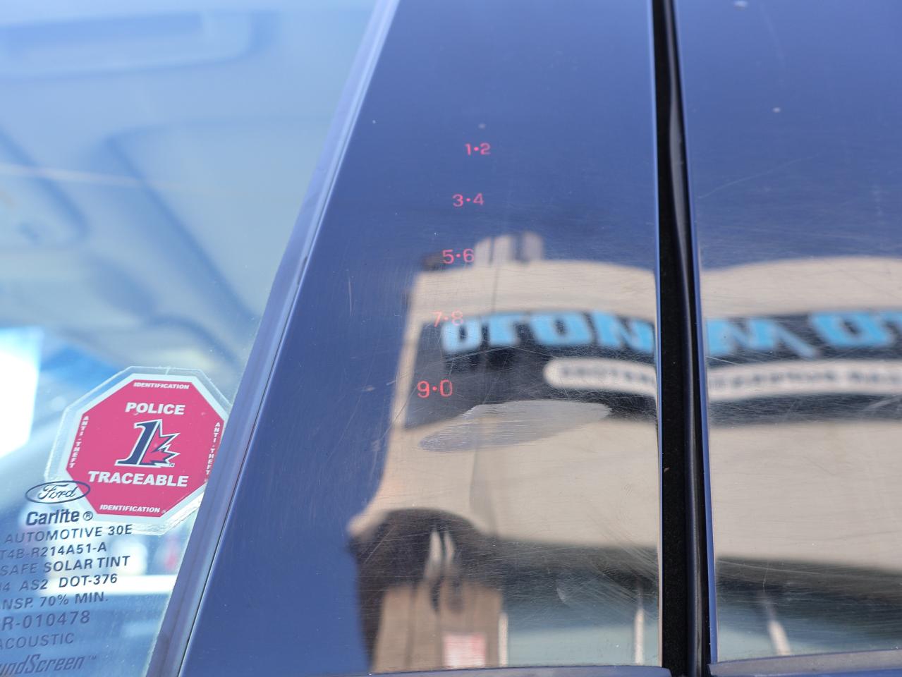 2018 Ford Edge V6 TITANIUM AWD CERTIFIED *FORD MAINTAIN* CAMERA NAV BLUETOOTH LEATHER HEATED SEATS PANO ROOF CRUISE ALLOYS Photo