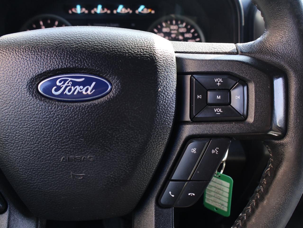 2020 Ford F-150 V8 FX-4 OFF-ROAD 4WD CREW CERTIFIED CAMERA NAV BLUETOOTH HEATED SEATS CRUISE ALLOYS Photo