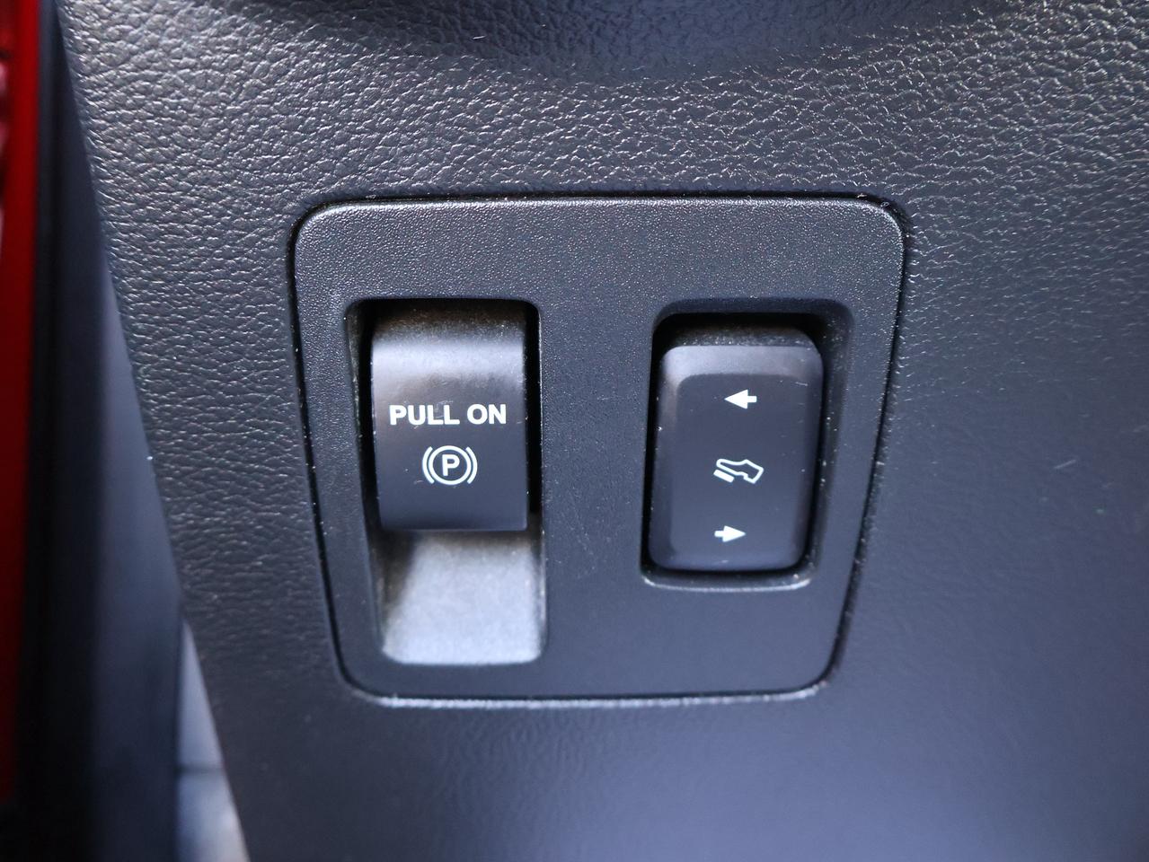 2020 Ford F-150 V8 FX-4 OFF-ROAD 4WD CREW CERTIFIED CAMERA NAV BLUETOOTH HEATED SEATS CRUISE ALLOYS Photo