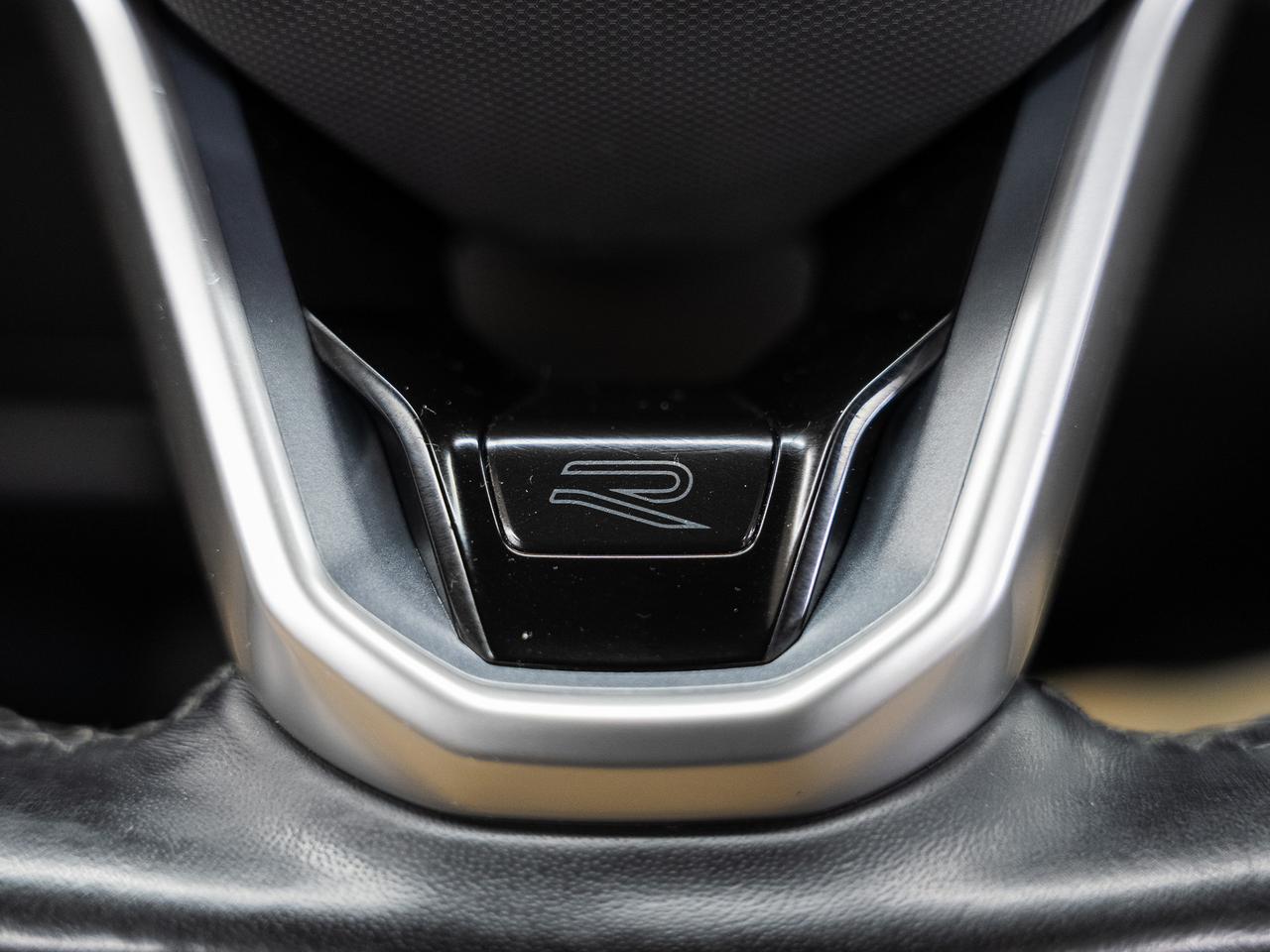2023 Volkswagen Atlas EXECLINE AWD | Nav | 360 Cam | Panoroof | CarPlay Photo