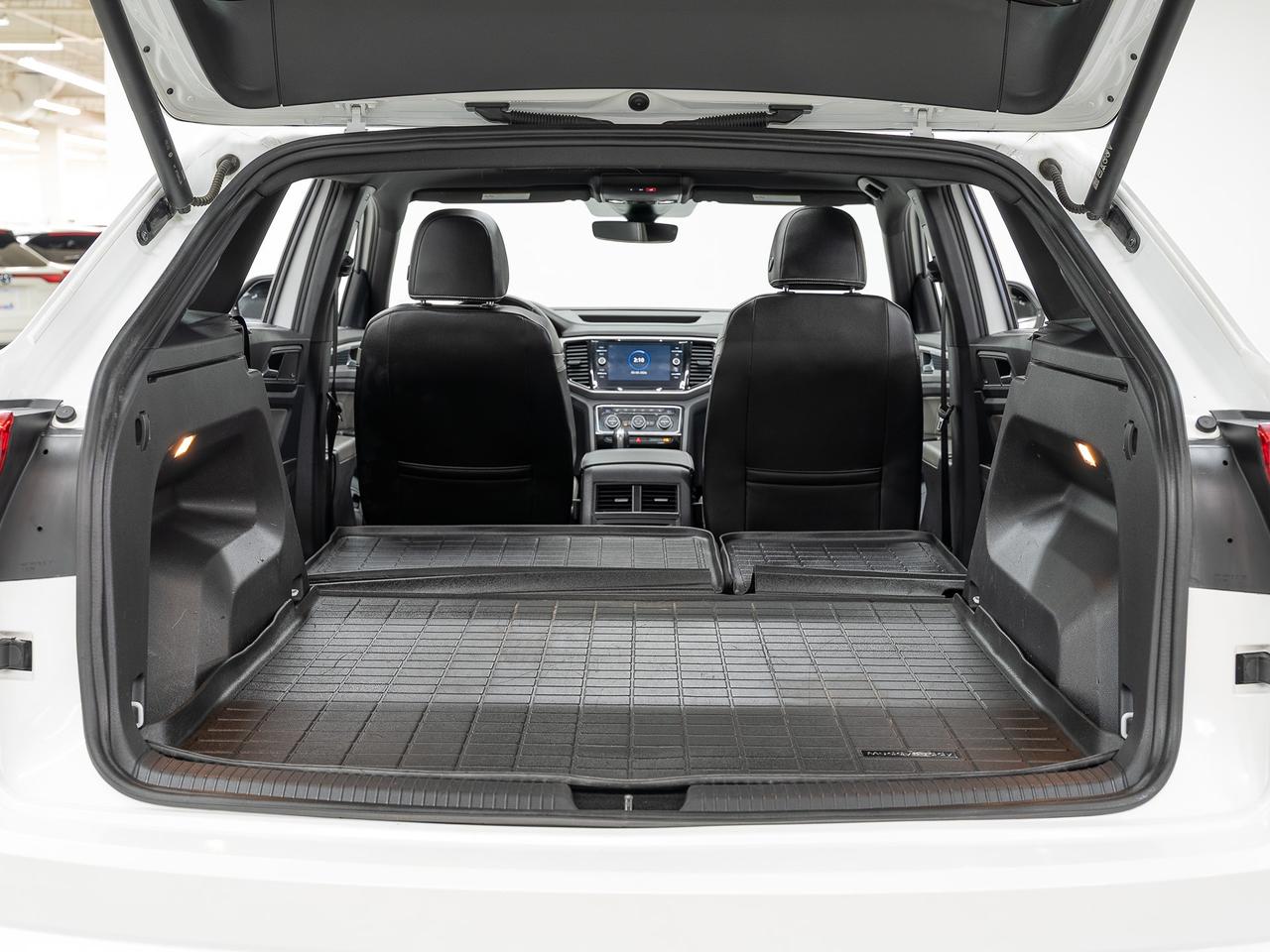 2023 Volkswagen Atlas EXECLINE AWD | Nav | 360 Cam | Panoroof | CarPlay