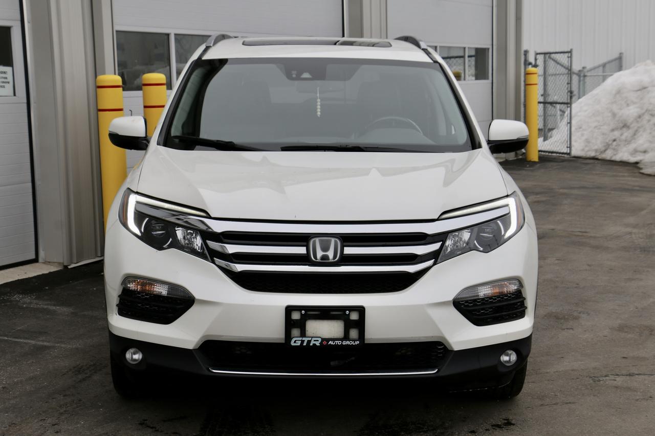 2017 Honda Pilot TOURING AWD - ONE OWNER|PANO|NAVI|CAMERA|LANEKEEP Photo