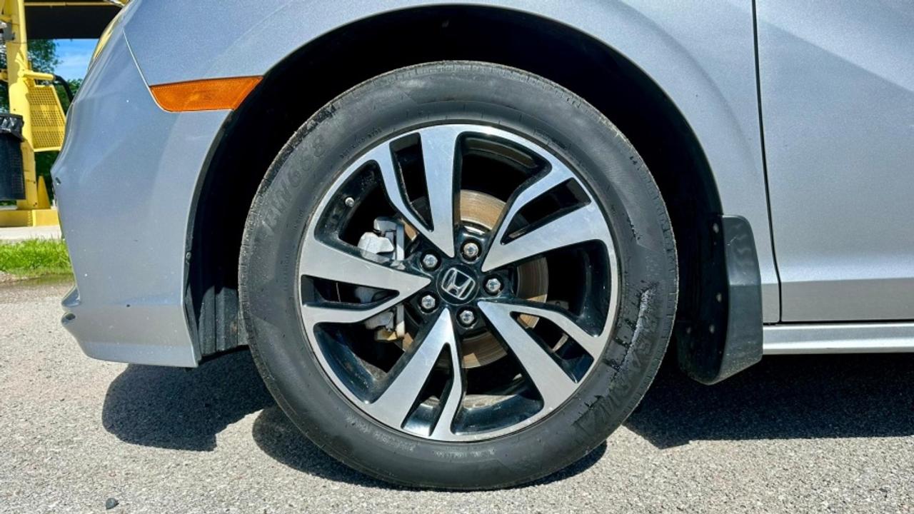 2018 Honda Odyssey * TOURING PKG * MUST SEE TOURING Photo