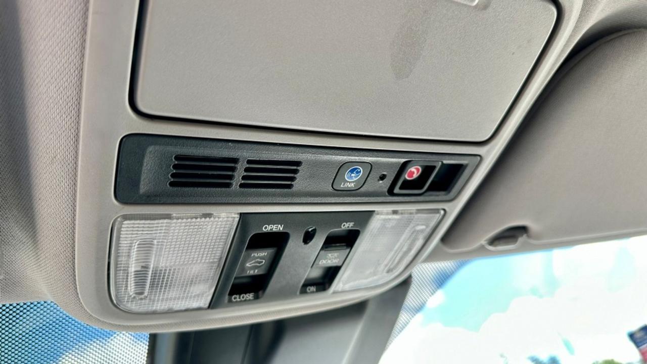 2018 Honda Odyssey * TOURING PKG * MUST SEE TOURING Photo