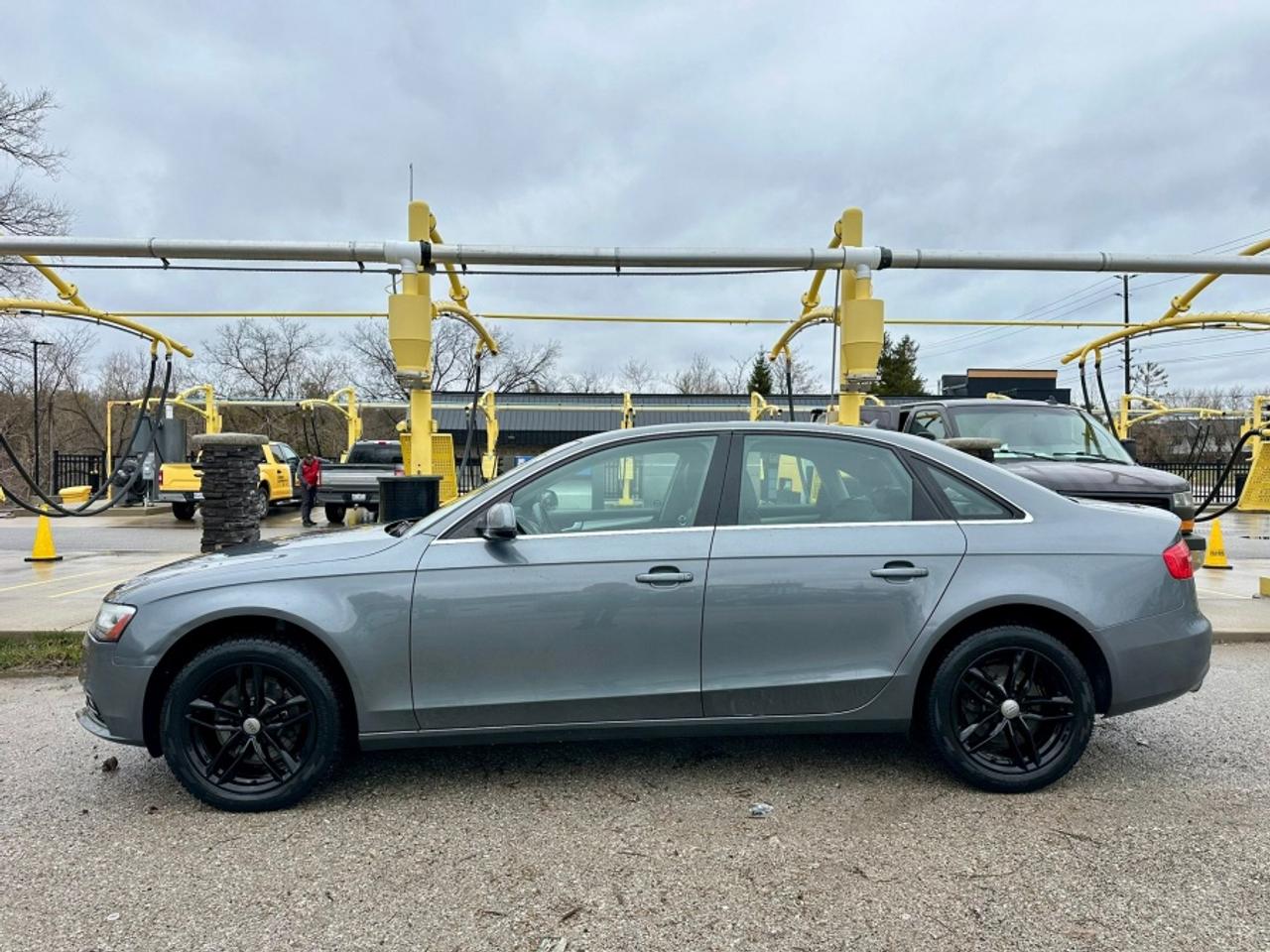 2014 Audi A4 2.0T Quattro Progressiv Photo