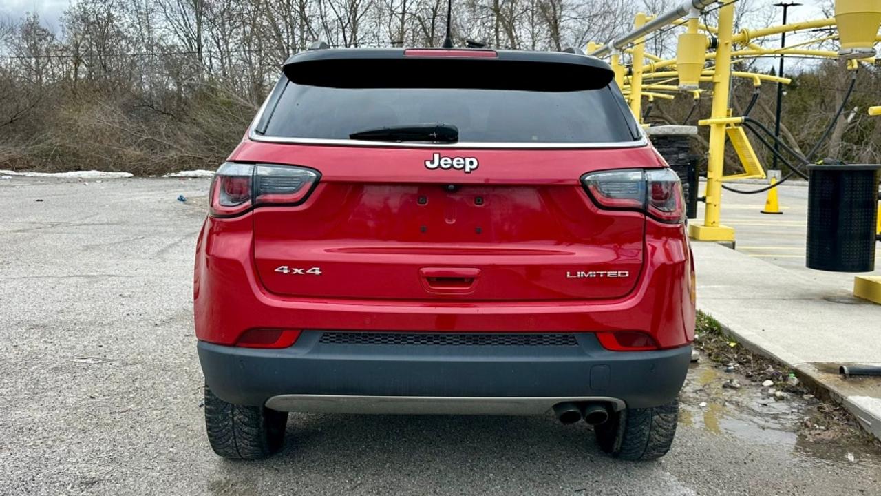 2018 Jeep Compass LIMITED Photo3