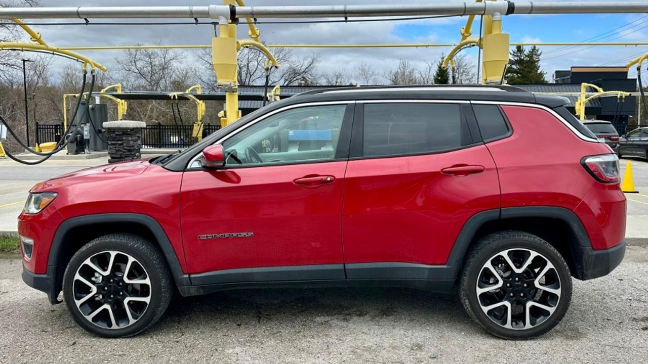 2018 Jeep Compass LIMITED Photo