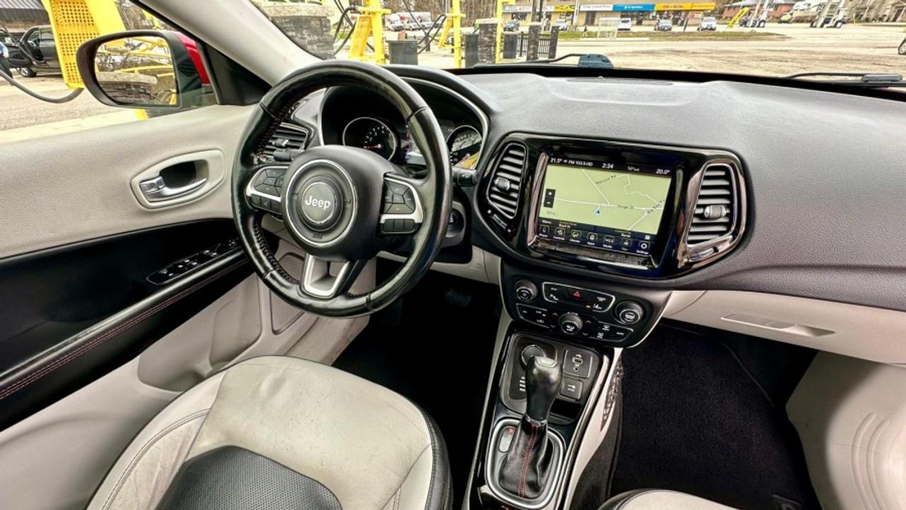 2018 Jeep Compass LIMITED Photo