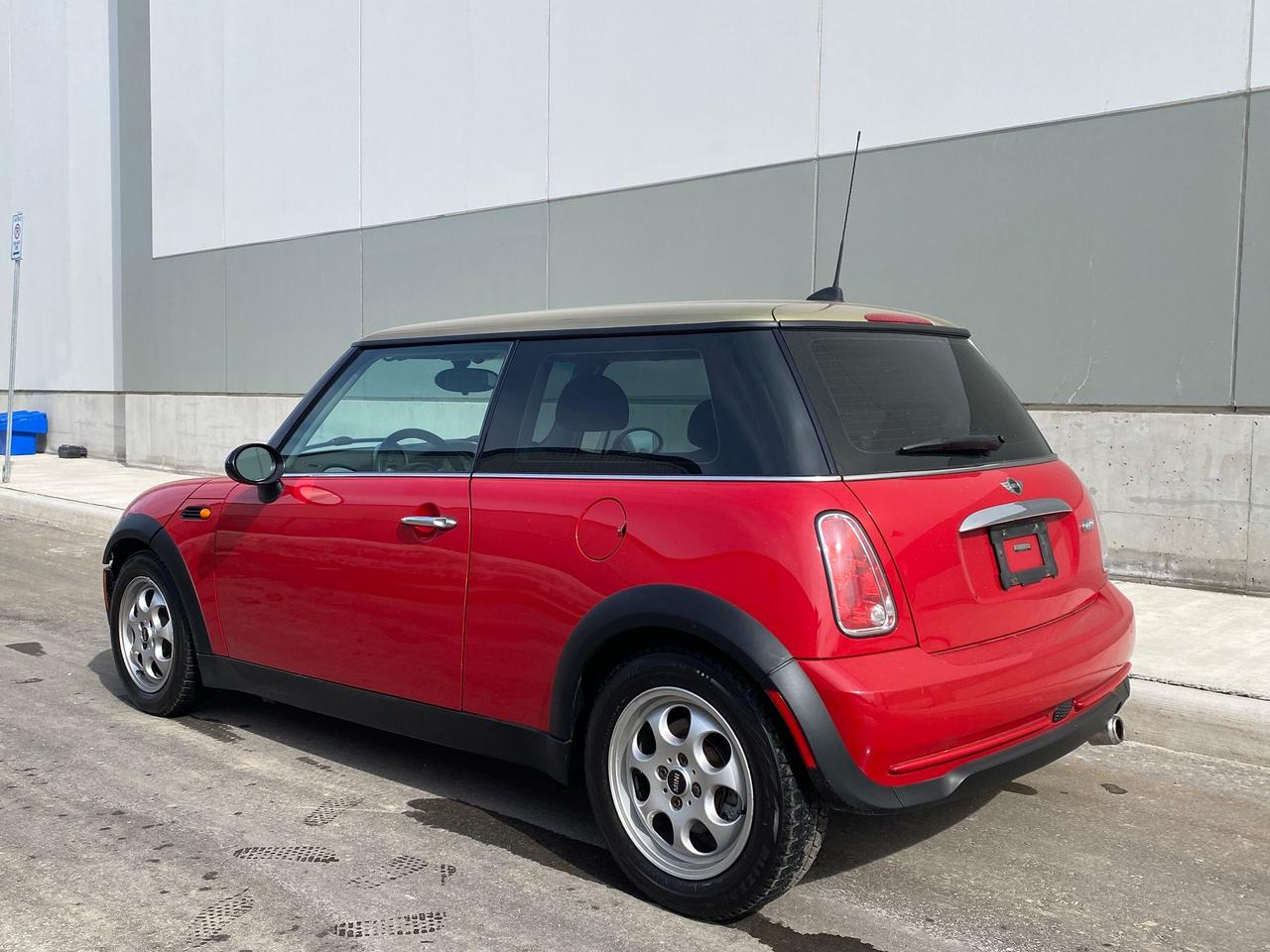 2005 MINI Cooper ONLY 74,000KM Photo3