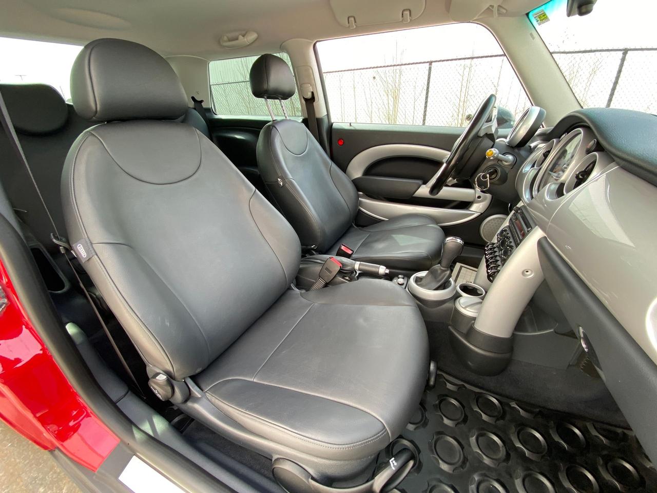 2005 MINI Cooper ONLY 74,000KM Photo