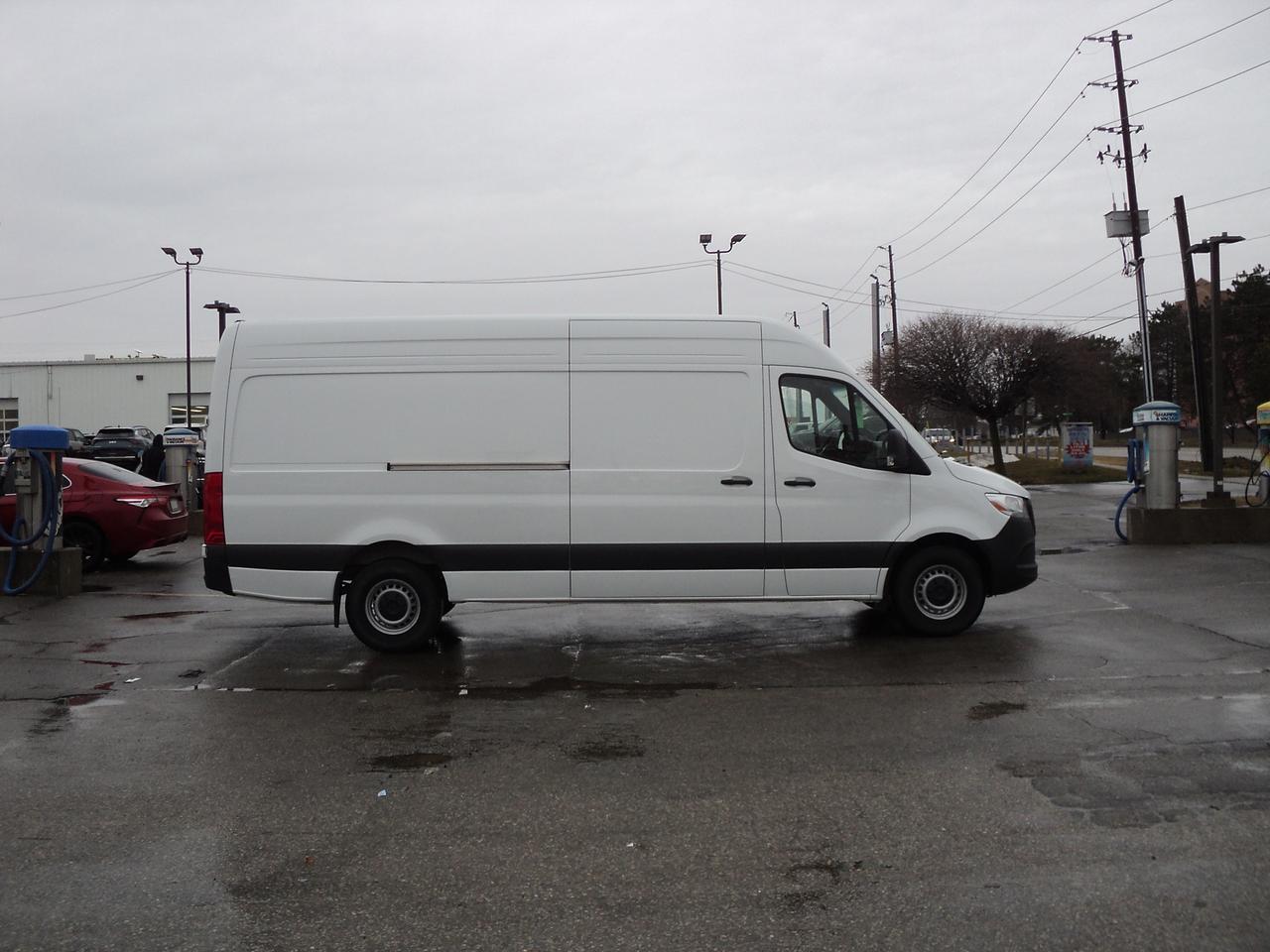2025 Mercedes-Benz Sprinter 2500 High Roof I4 Diesel 170" Photo