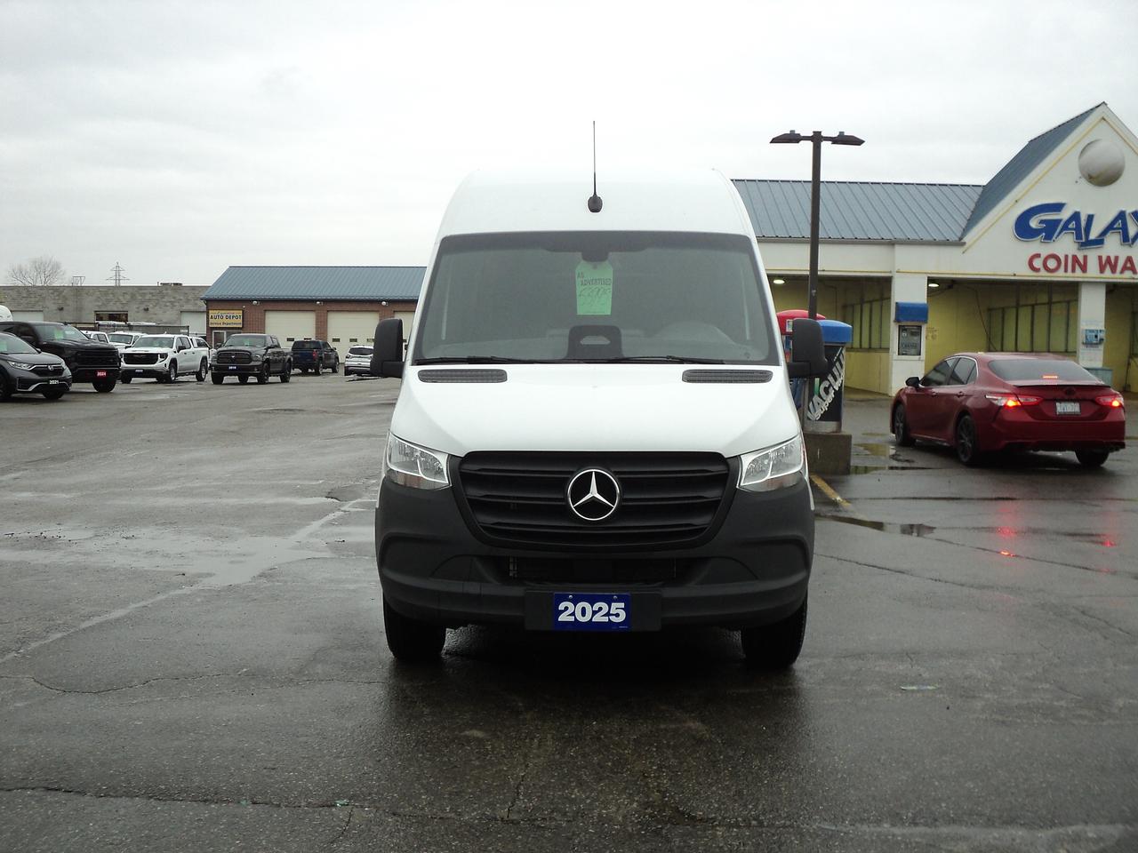 2025 Mercedes-Benz Sprinter 2500 High Roof I4 Diesel 170" Photo