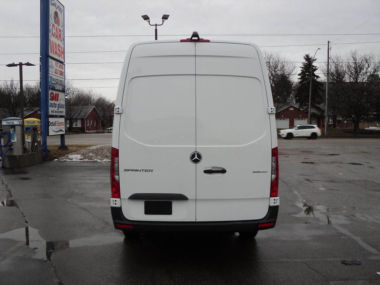 2025 Mercedes-Benz Sprinter 2500 High Roof I4 Diesel 170" Photo
