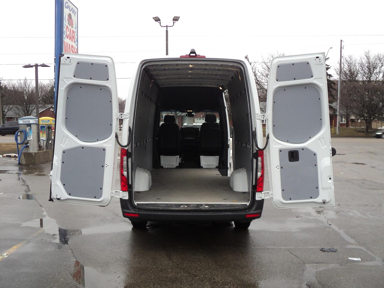 2025 Mercedes-Benz Sprinter 2500 High Roof I4 Diesel 170" Photo