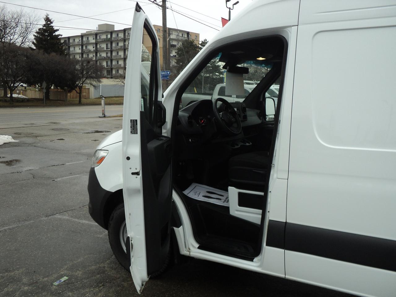 2025 Mercedes-Benz Sprinter 2500 High Roof I4 Diesel 170" Photo